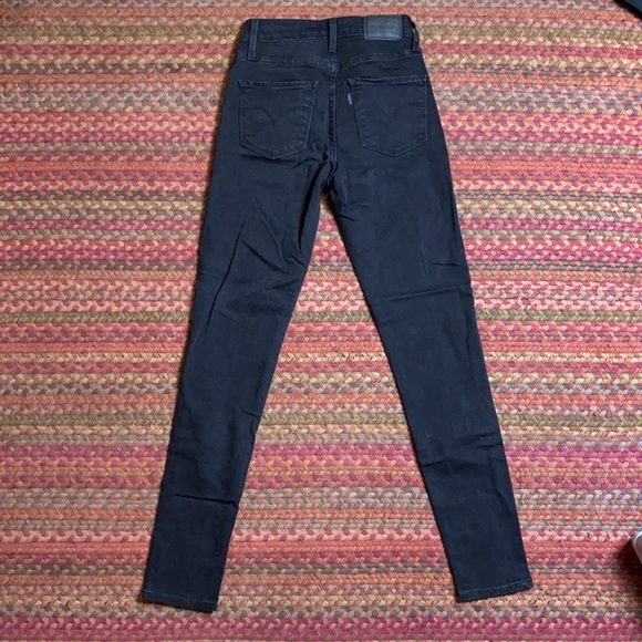 LEVIS WOMENS BLACK 721 HIGH RISE CLASSIC BASIC SKINNY JEANS - Picture 6 of 6